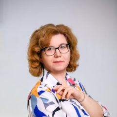 Светлович Елена